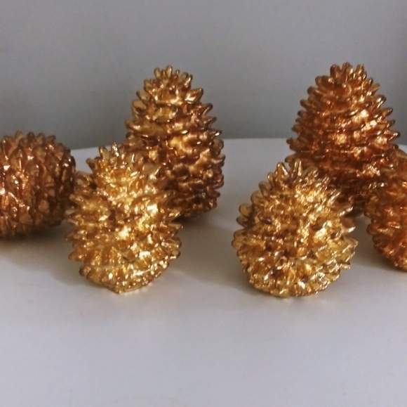 Department 56 gold pinecones metal vintage Christmas decorations holidays set 7